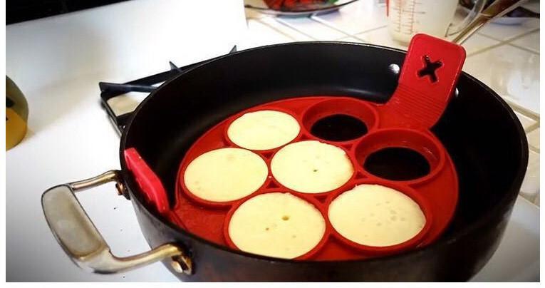 Fantastic Pancake Flippers