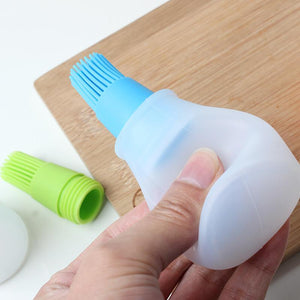 Silicone Oil Bottle Brush (Random Color)