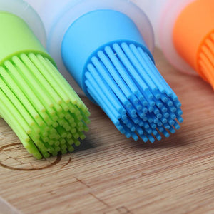 Silicone Oil Bottle Brush (Random Color)