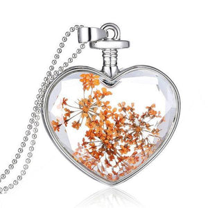 Classic Love Heart Dry Flower Necklace