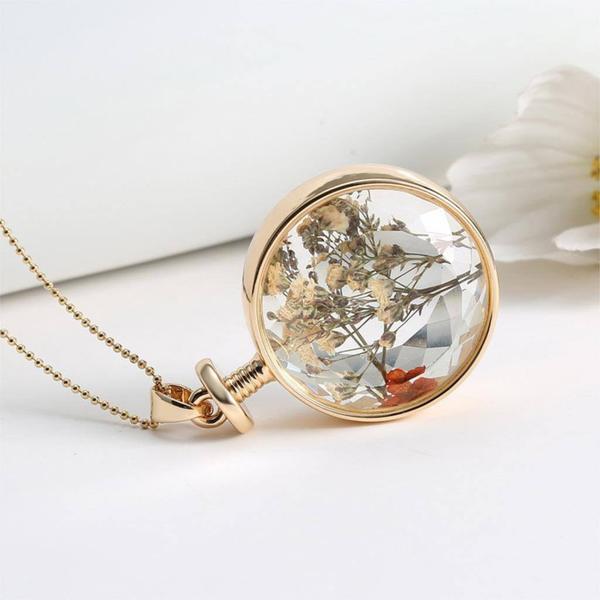 Classic Dried Flowers Pendant Necklace